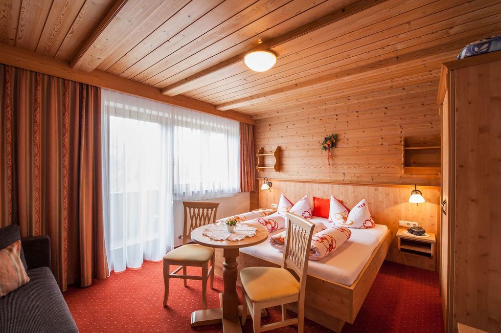 Gaestehaus Alpenblick Berwang Kültér fotó