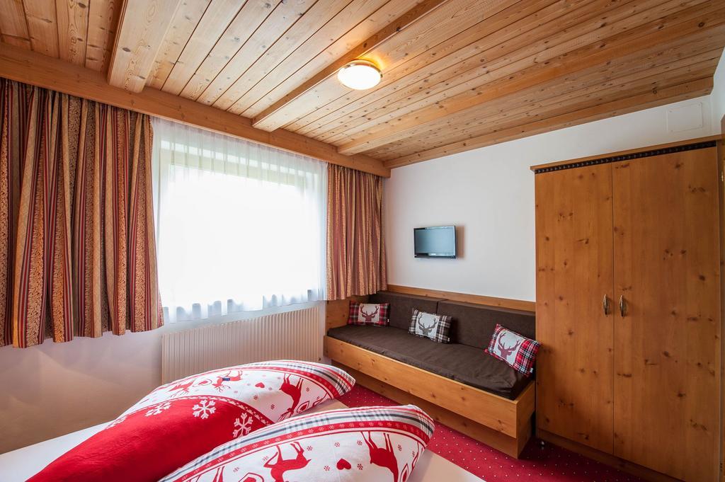 Gaestehaus Alpenblick Berwang Kültér fotó